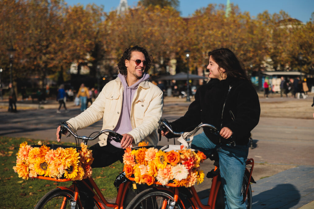 Amsterdam Evening Top Highlights City Bike Tour