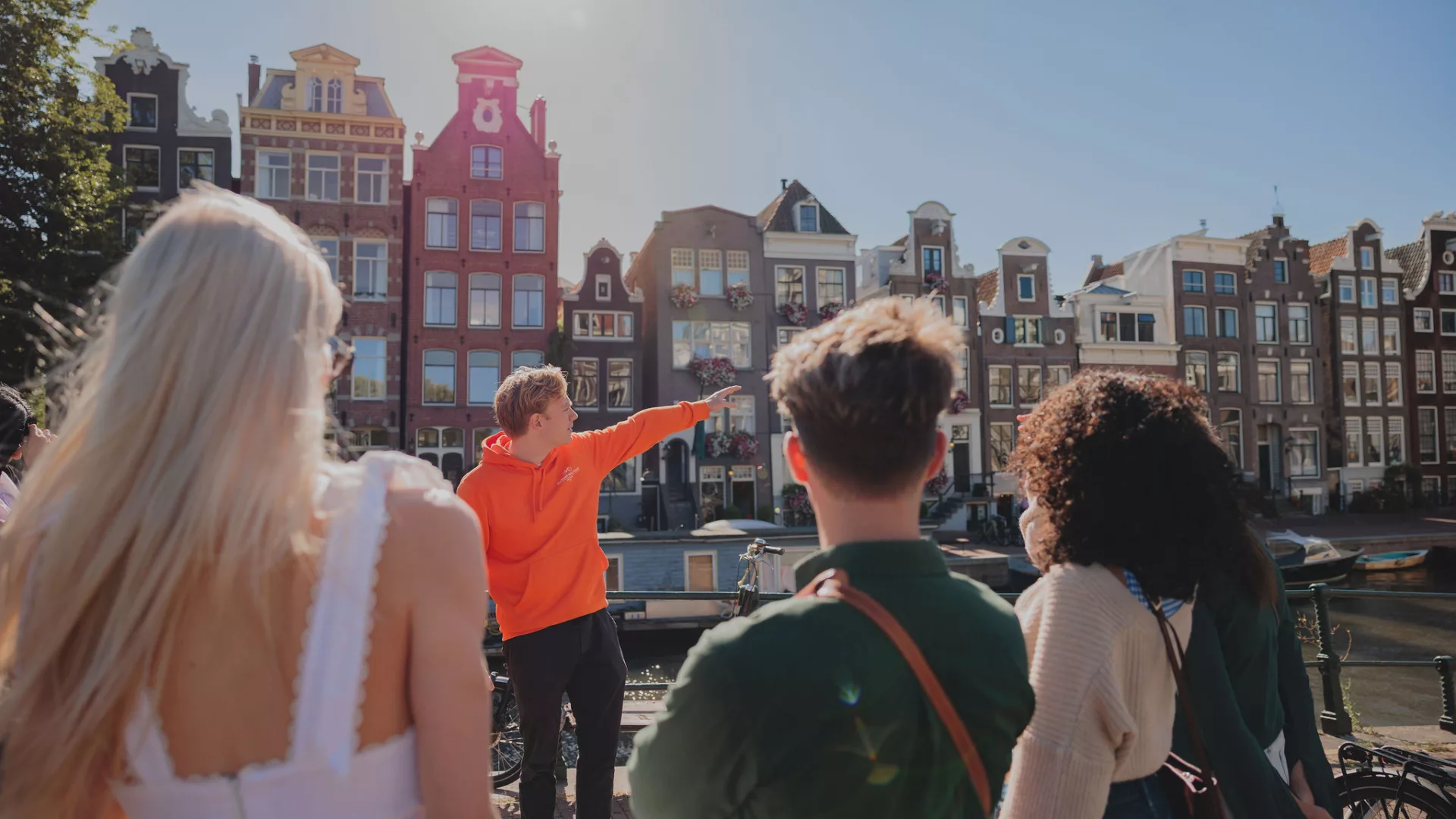 Amsterdam: Anne Frank History Guided Walking Tour
