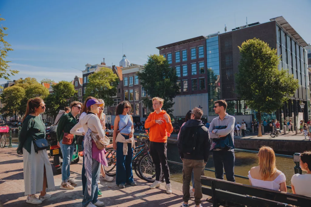 Amsterdam: Anne Frank History Guided Walking Tour