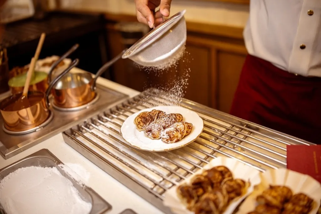 Top 10 Tastes of Amsterdam: Food & Culture Bike Tour
